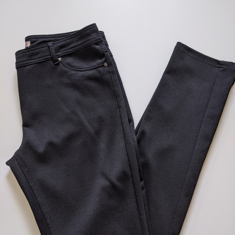BLACK STRETCH PANTS ROMEO AND JULIET